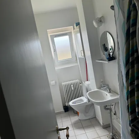 Appartamento Et Vaerelse Til Leje